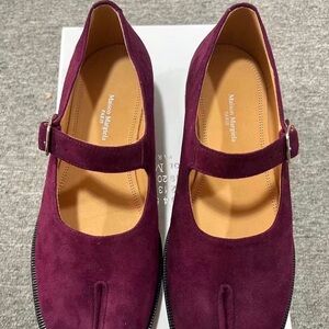 Maison Martin Margiela Women's Plum Flats